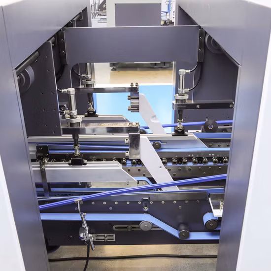 自動段ボール箱段ボール折り接着機ボックス接着機カートンボックス折り接着機 4